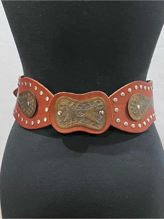 Ralph Lauren Accessories - Ralph Lauren Women’s Leather Studded Belt